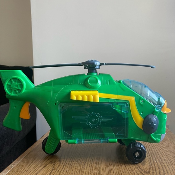 Toy - Picture 3 of 3